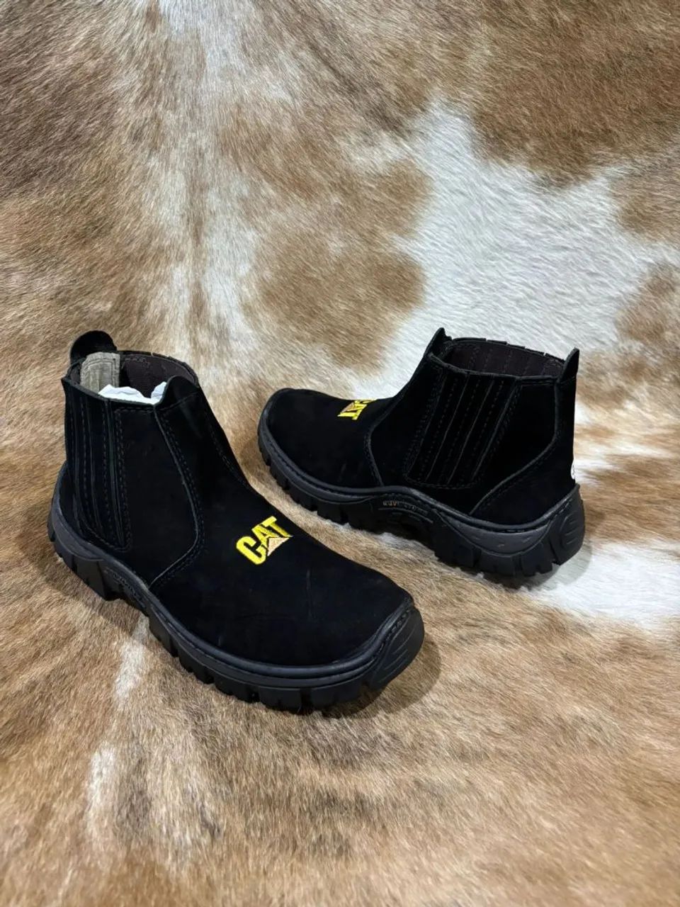 BOTINAS EM COURO LEGÍTIMO  - Foto 3