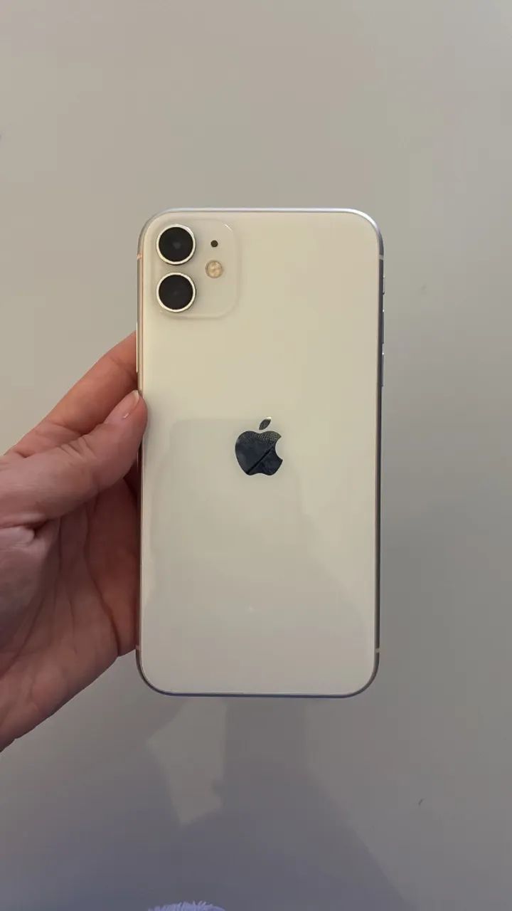 IPHONE 11 128gb em ótimo estado