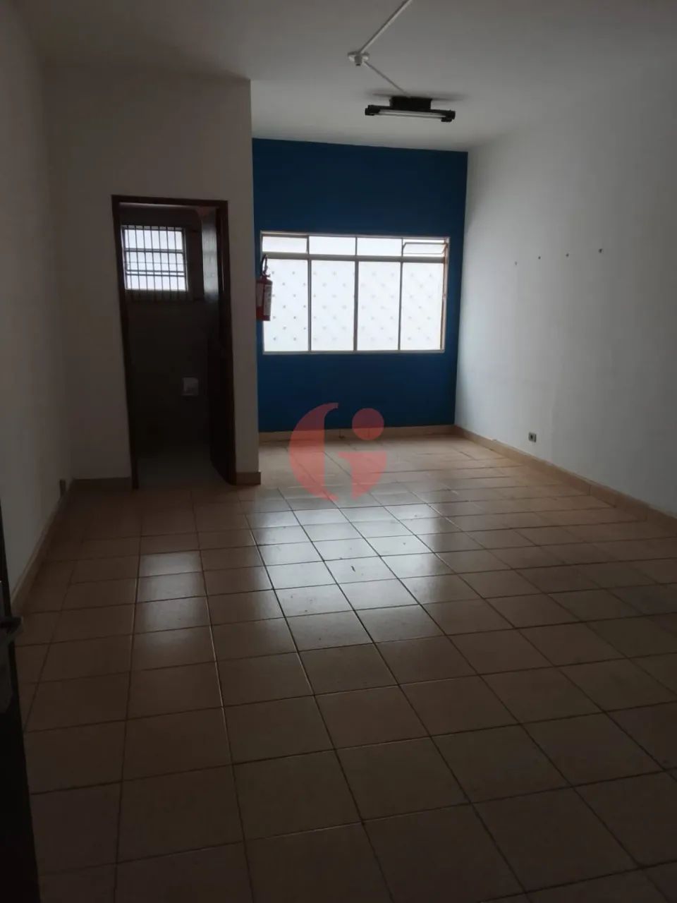Sala comercial para locação com 1 banheiro e 29 m² - Jardim São Dimas - SJC