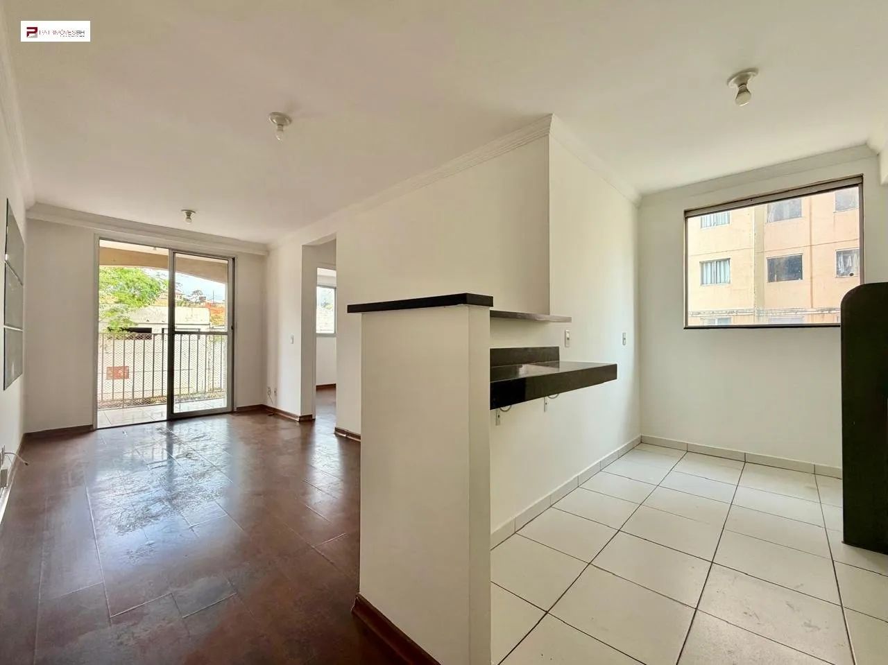 APARTAMENTO 2 QUARTOS 1 VAGA BAIRRO PLANALTO