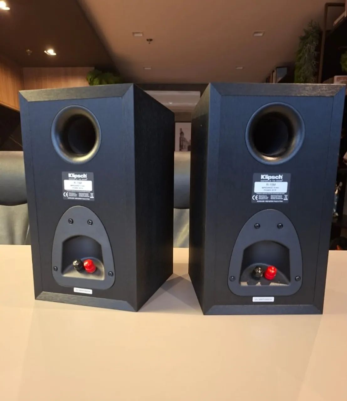 PAR DE CAIXAS DE SOM KLIPSCH R-15M  85W | NOVAS! - Foto 4