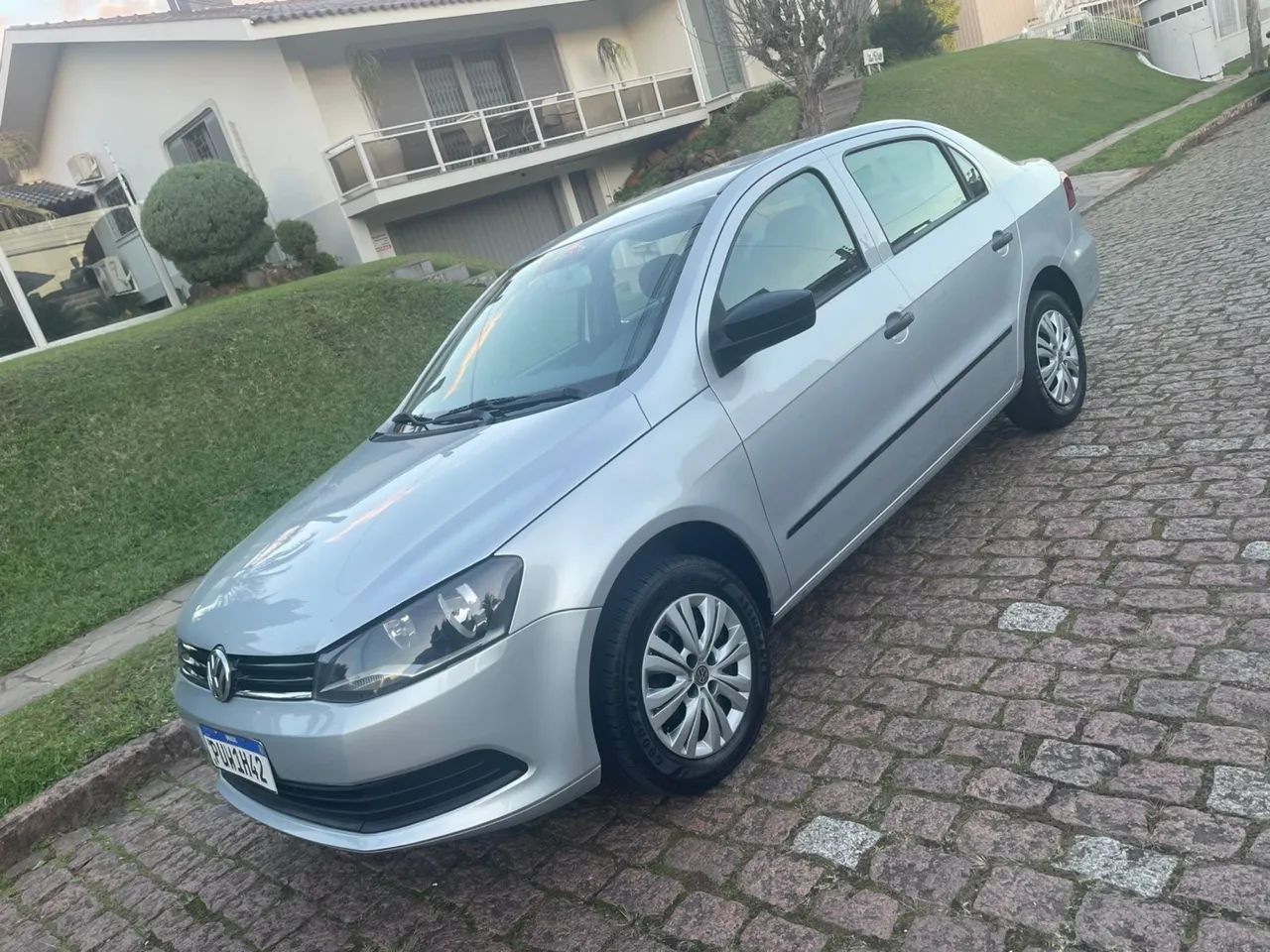 Volkswagen Voyage 2015