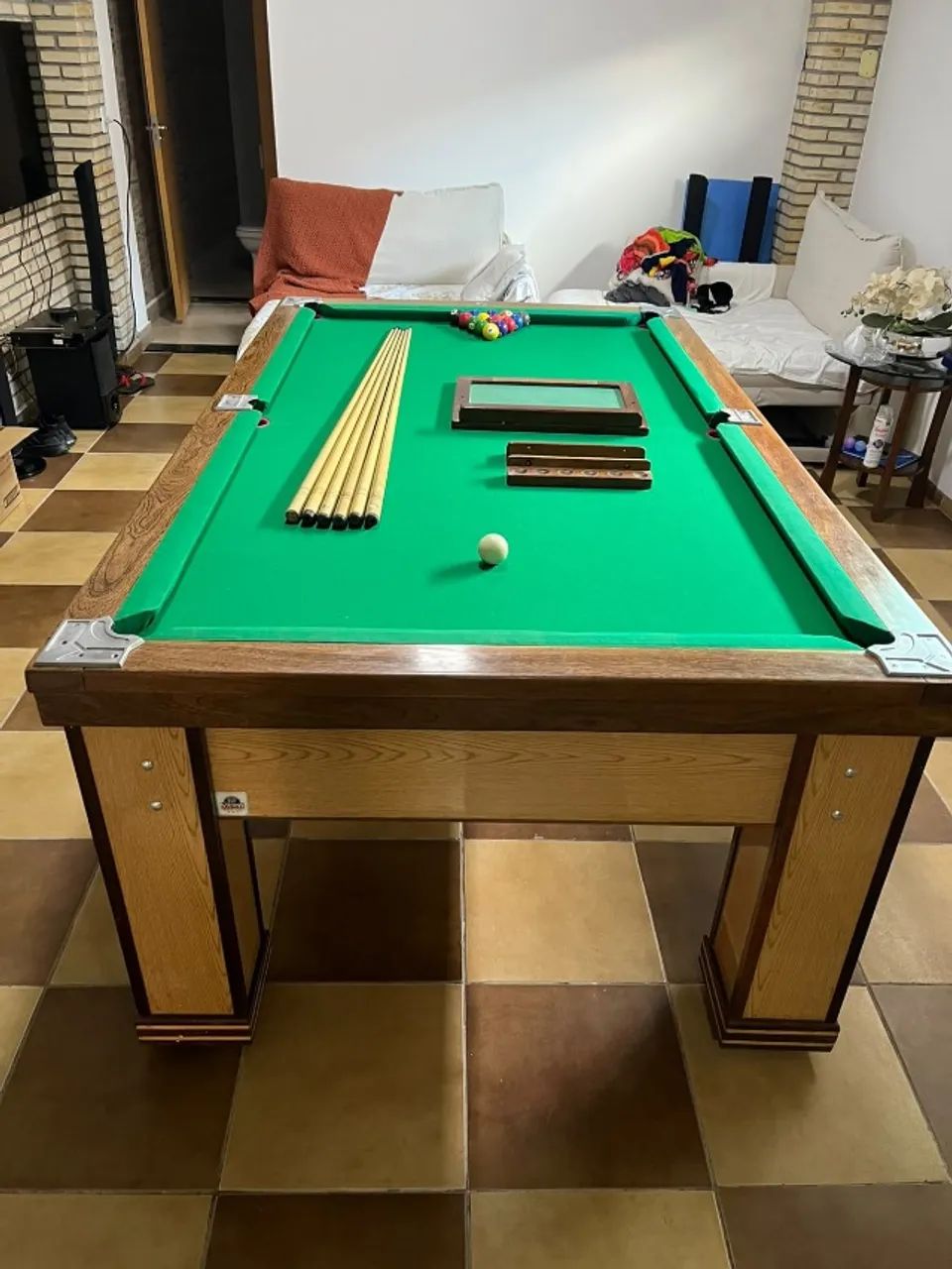 Mesa de Sinuquinha Comercial da  DF Sinuca,  Semi Nova