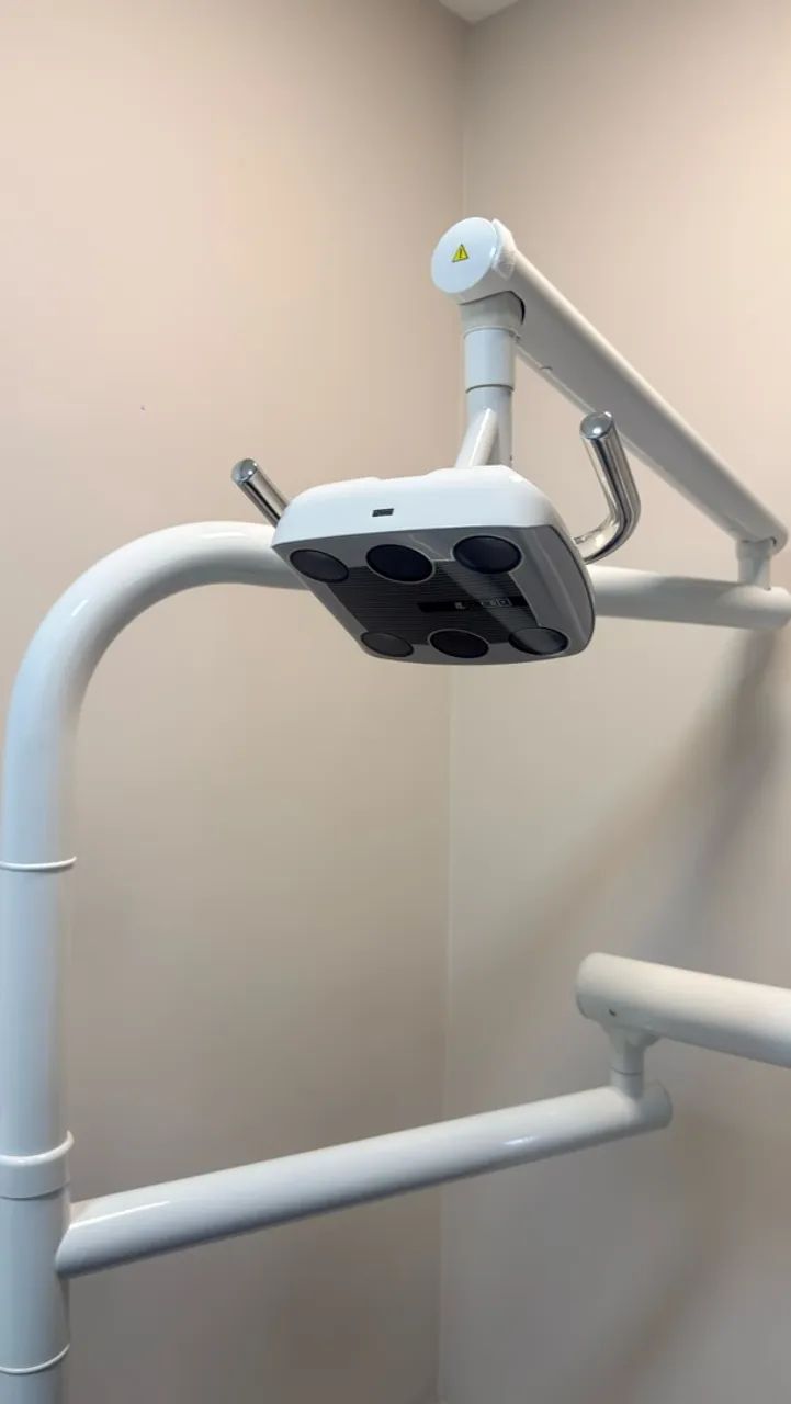 Cadeira odontológica Kavo Aqia com compressor - Foto 5