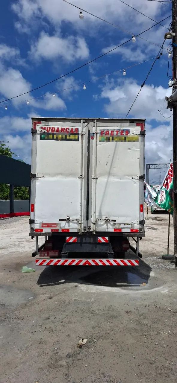 Ford Cargo 2012/2013 Baú 6,20m - Foto 4