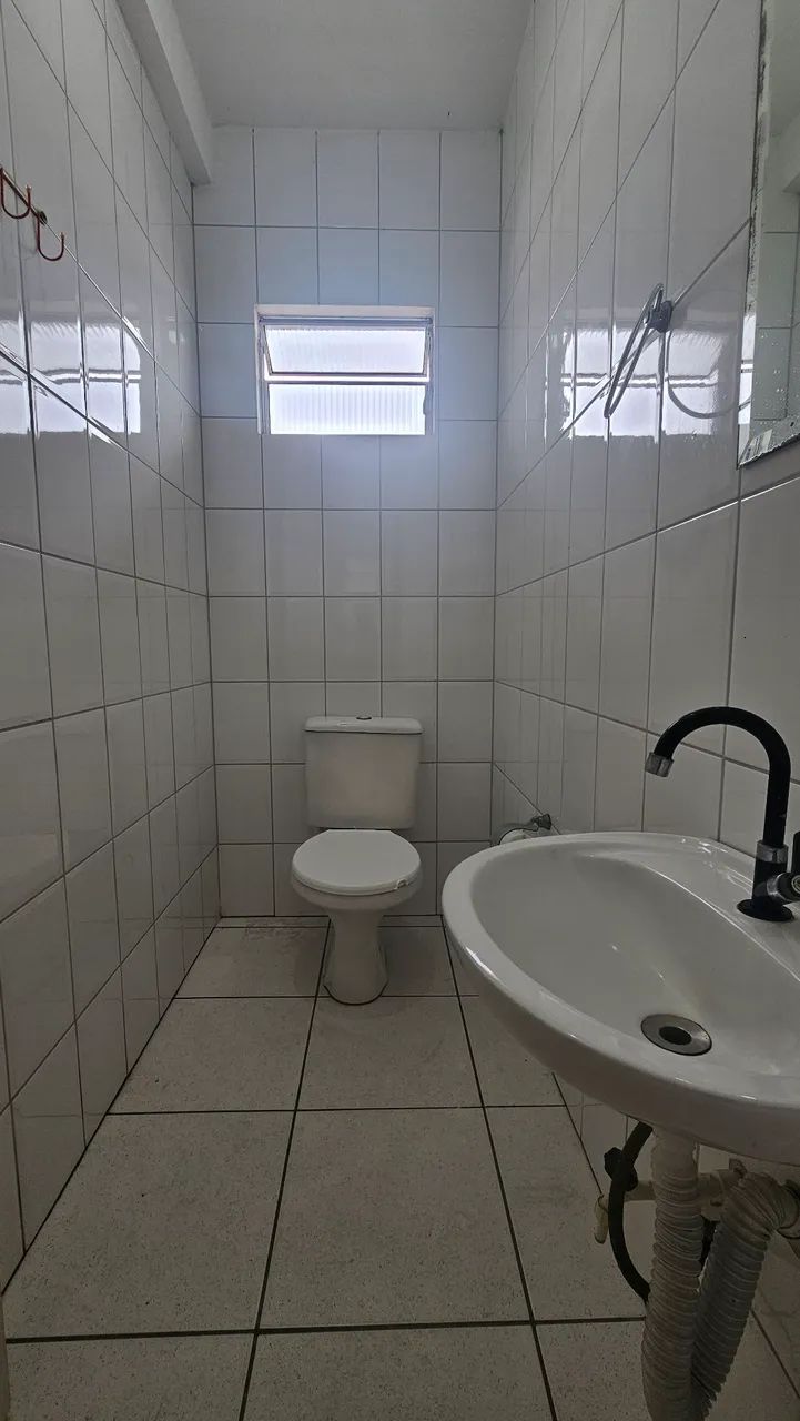 Alugo sala comercial no castanheiras, campeche com estacionamento  - Foto 3