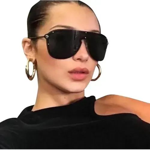 Óculos de sol modelo Versace  - Foto 3