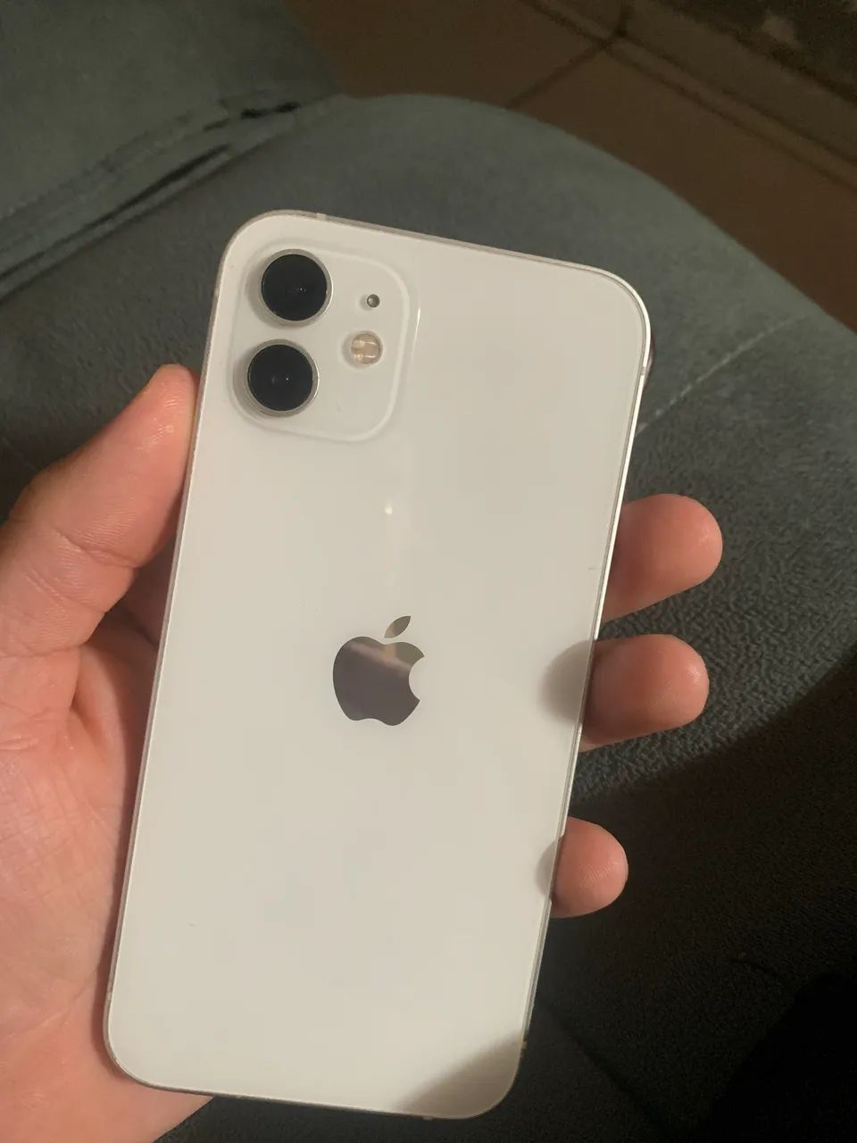 iPhone 12 128GB branco 