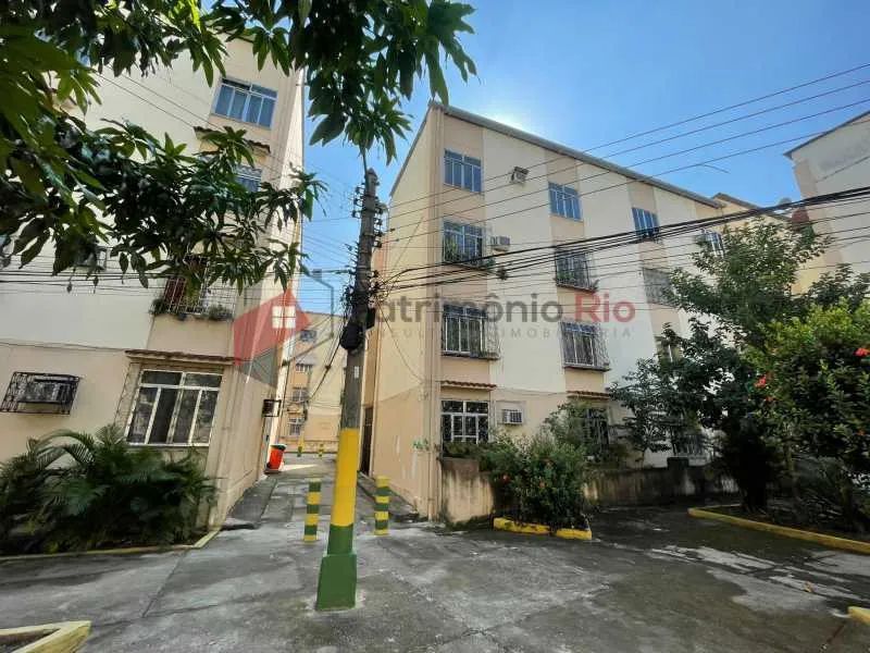 Apartamento 2 quartos - térreo em Irajá
