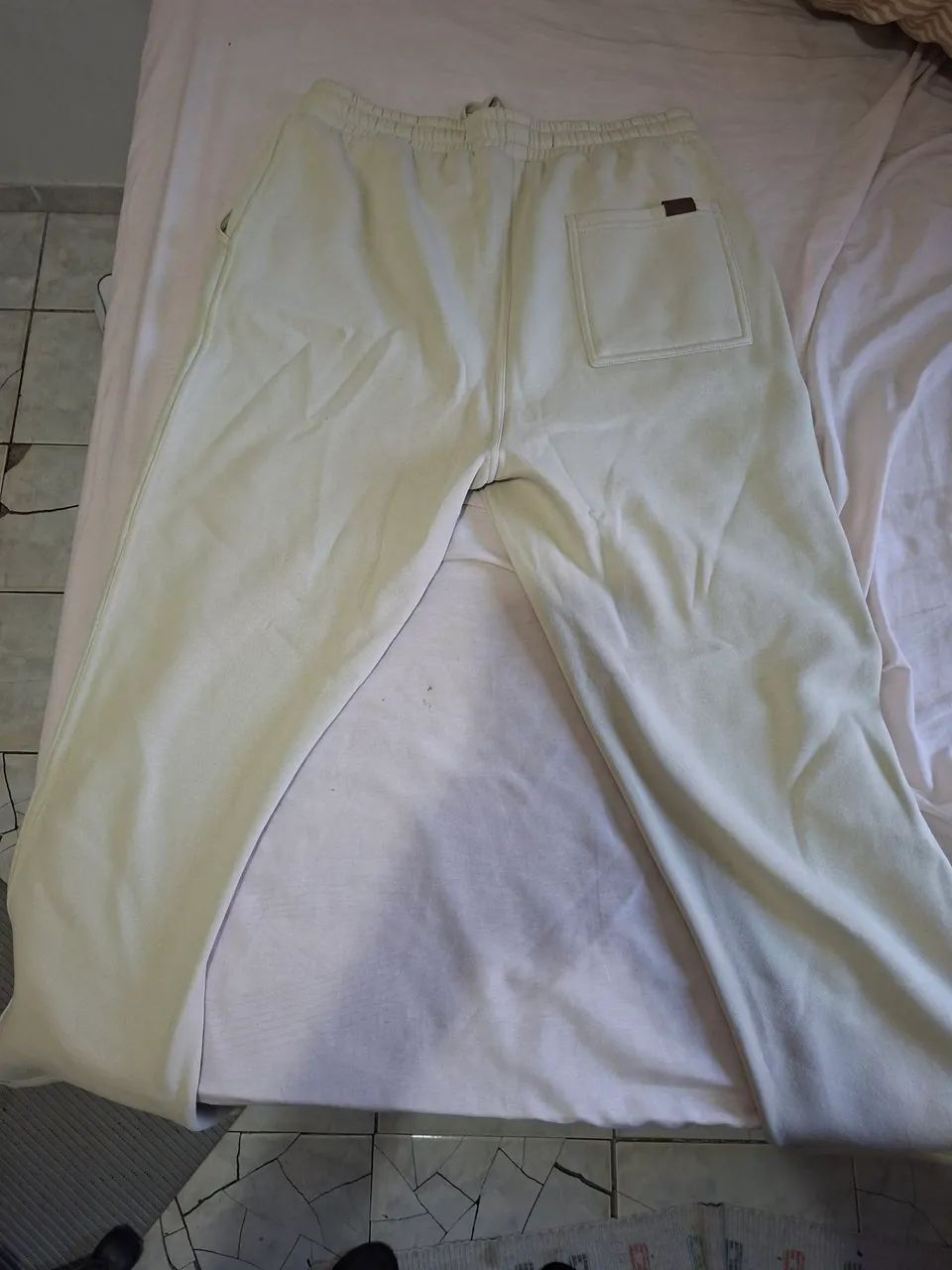 Calça moletom reta bege tamanho M - Foto 2