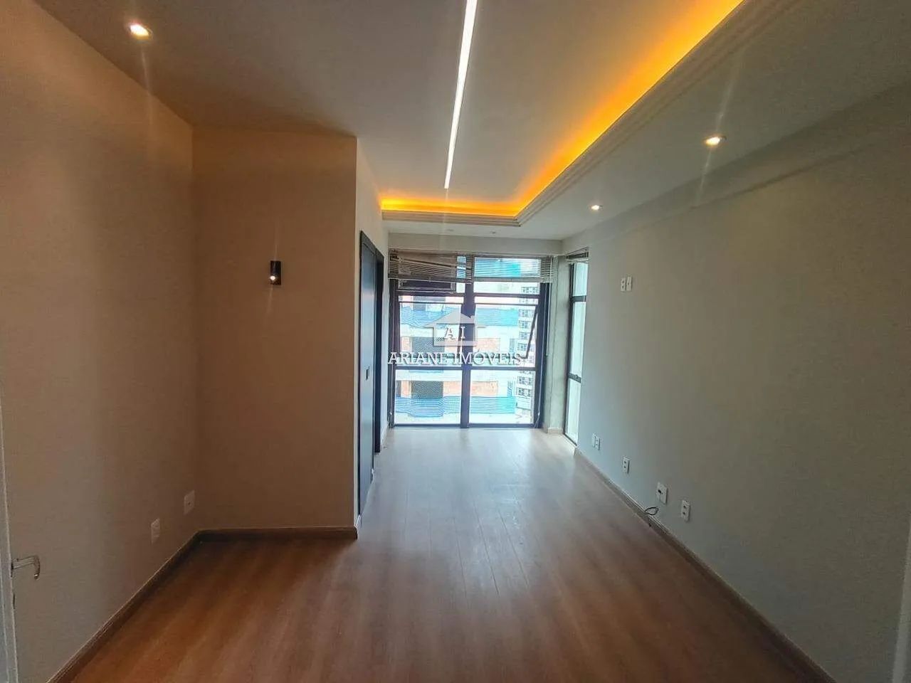 Sala no Savassi para para aluguel na Ariane Imóveis - Foto 4