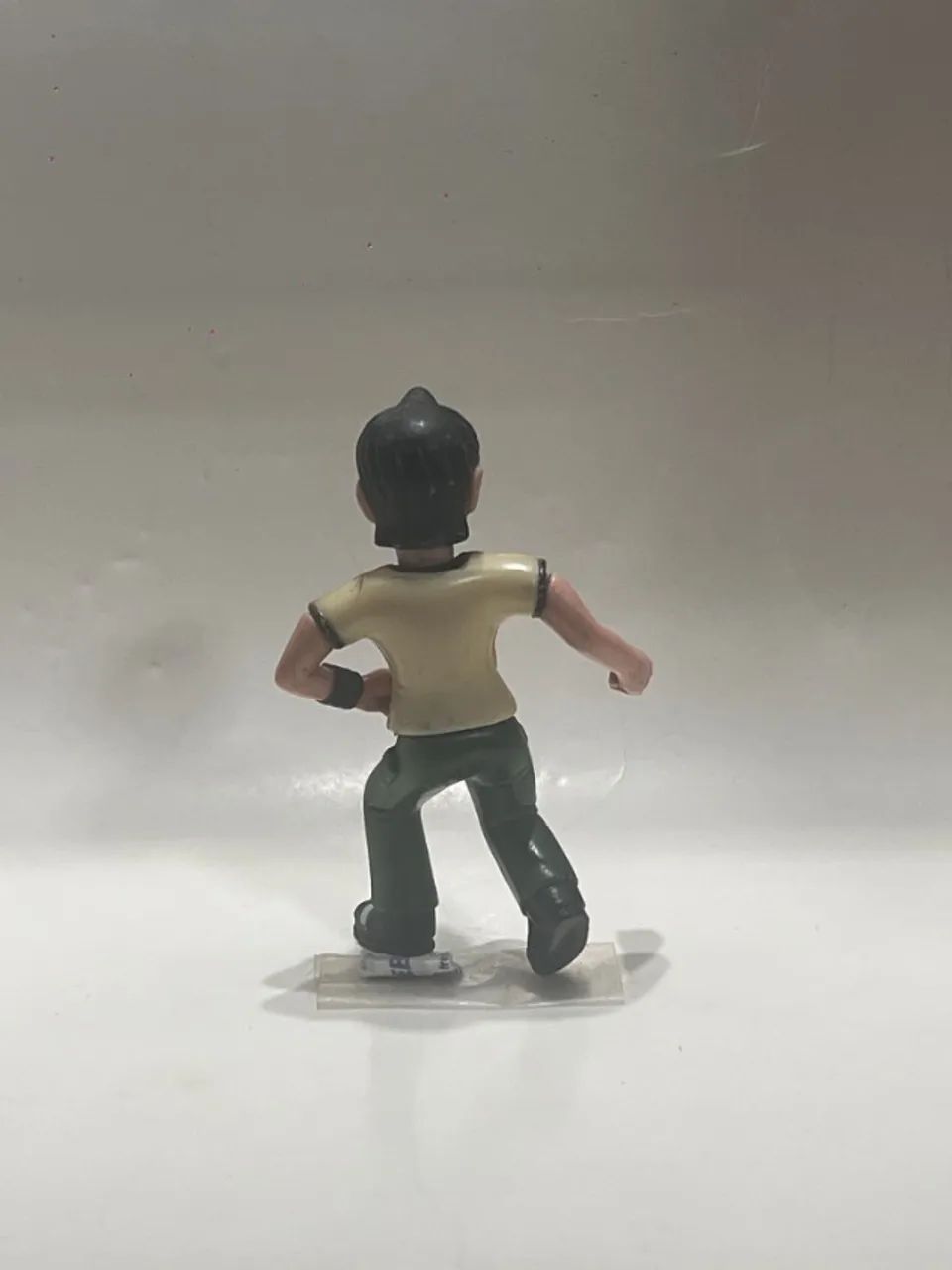 Boneco Ben 10  Figura Acton miniatura - Foto 3