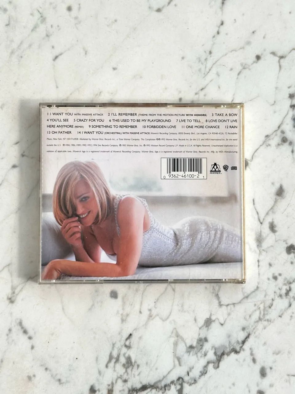 CD importado Madonna Something To Remember - Foto 2