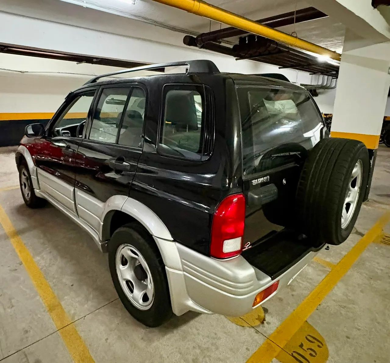 Suzuki Grand Vitara Grand Vitara 2.0 16V 4x2/4x4 5p Aut. 1999