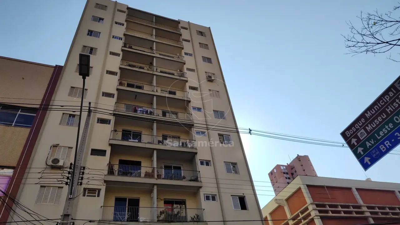 Apartamento para locação com 2 quartos no Edifício Grajaú, Centro de Londrina - Foto 2