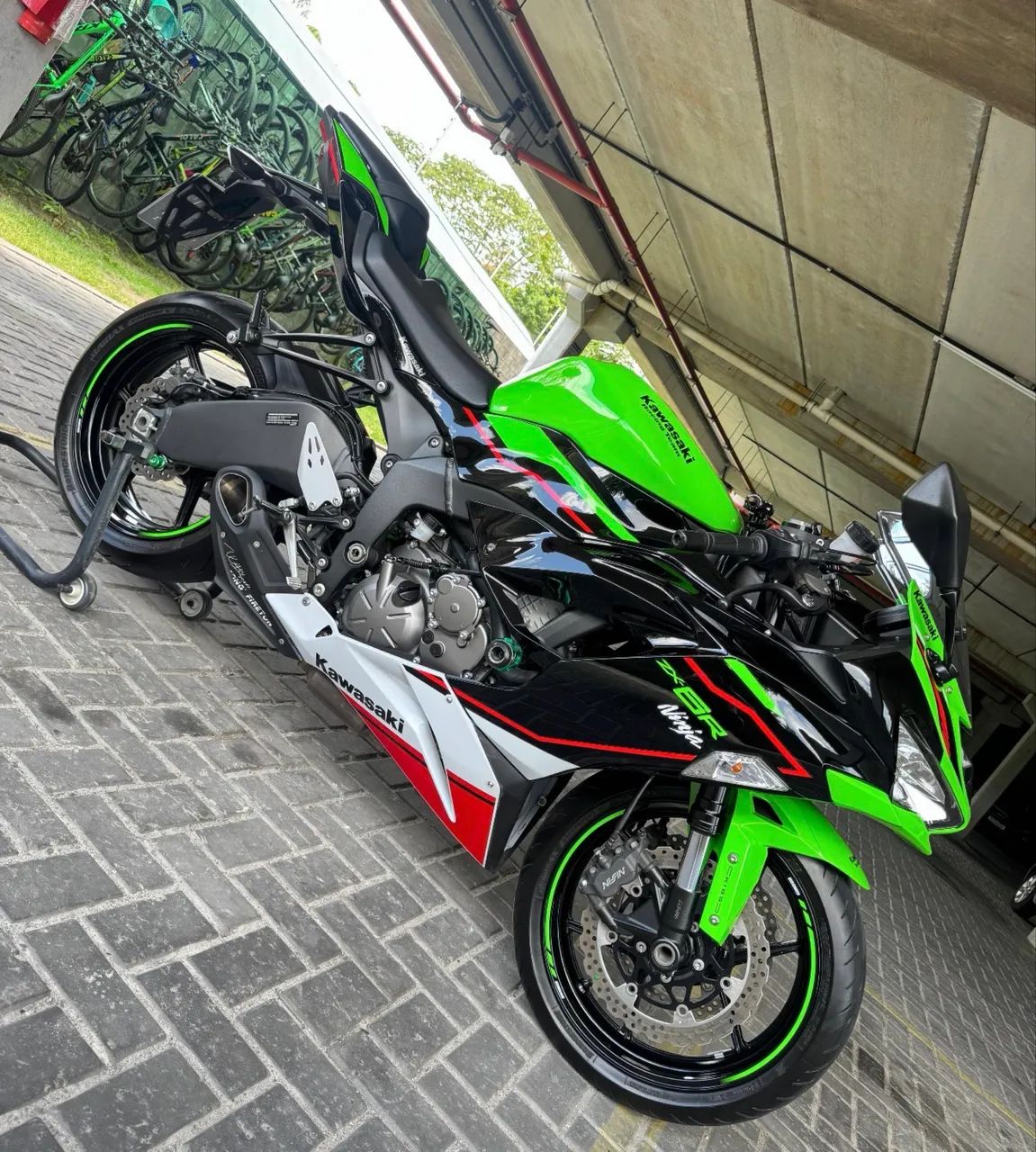Kawasaki Zx-6r 636cc 2022 - 1501082404 | OLX