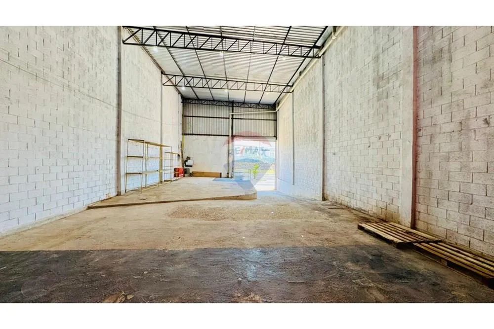 Barracão para Locação na Avenida Santana  Parque Ortolândia  R$ 10.000,00 Mensais - Foto 9