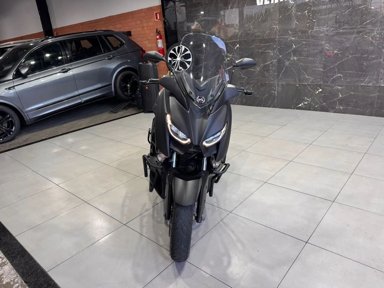 YAMAHA XMAX ABS - Foto 2