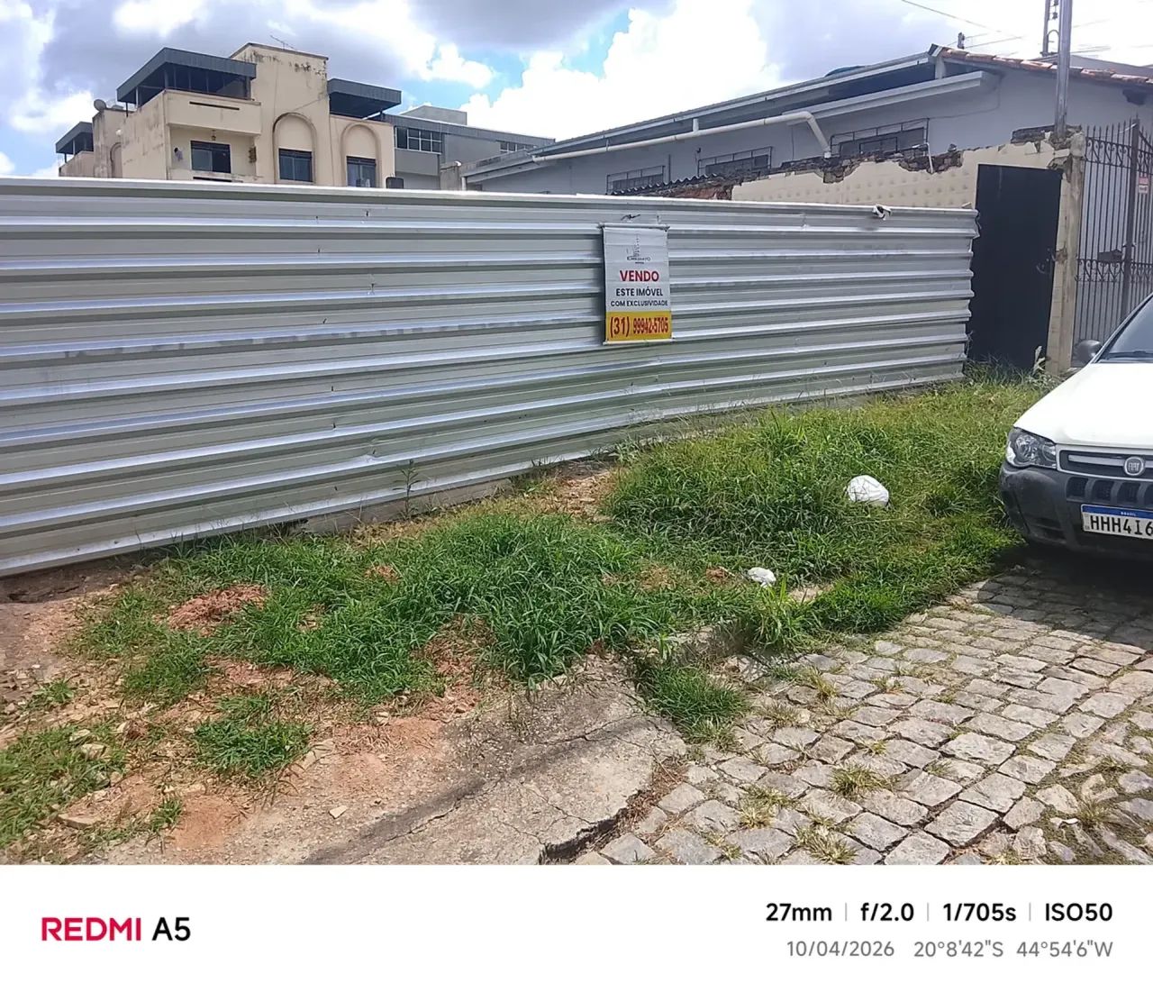 Vendo Lote com 300m2 na rua Pará - Perto do Centro