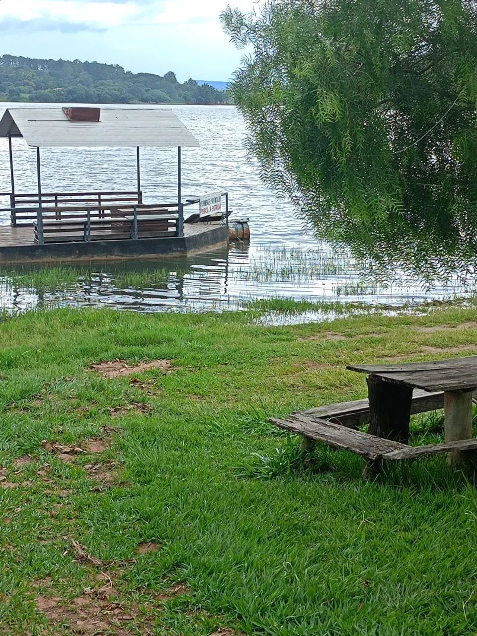 Vendo ou troco chácara na barragem de Carmo do Cajuru 