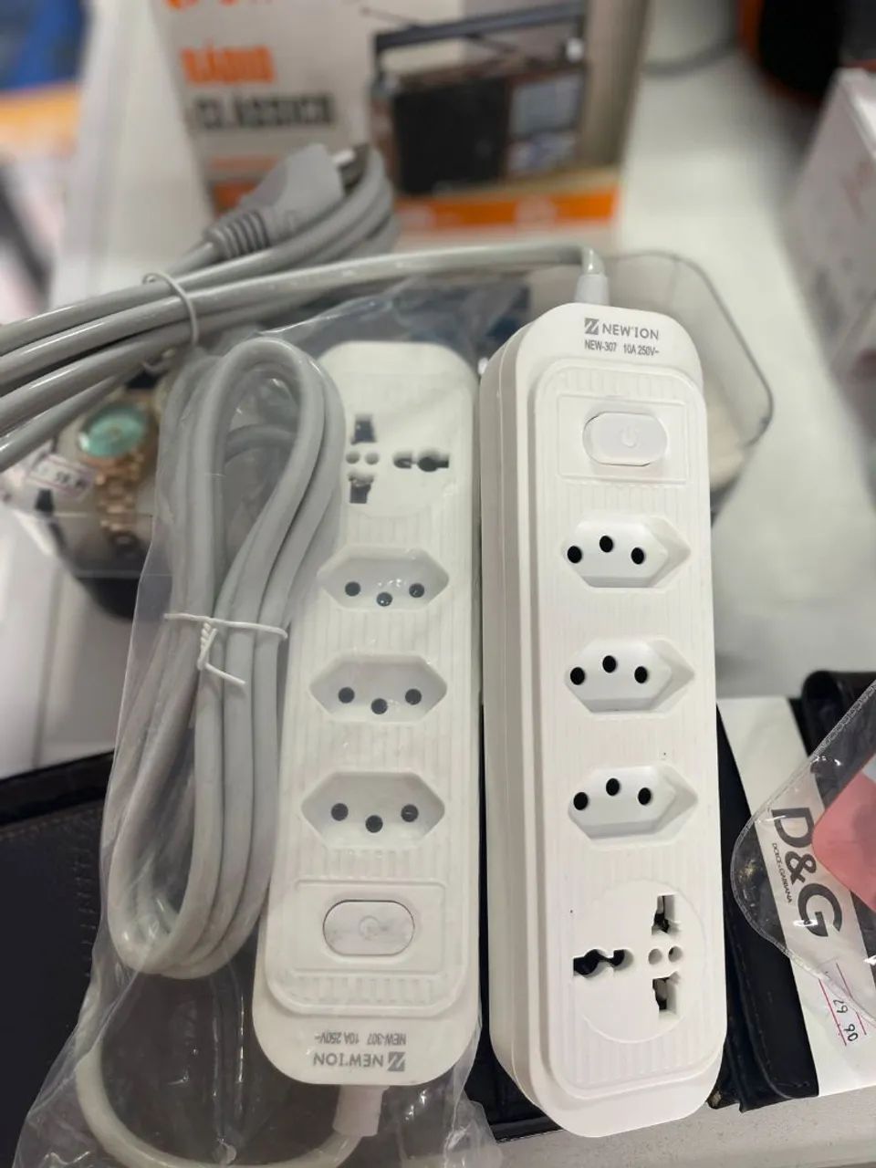 Extensão elétrica 4 tomadas - Foto 2