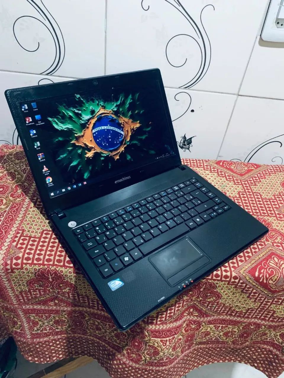 Notebook Acer / Intel / 6GB RAM / HD 320GB C/ Windows 10 - Foto 3