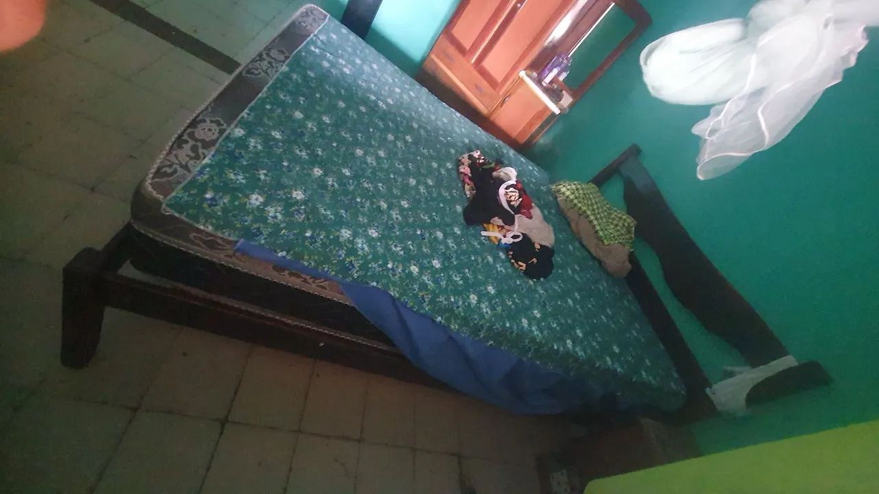 Cama de madeira