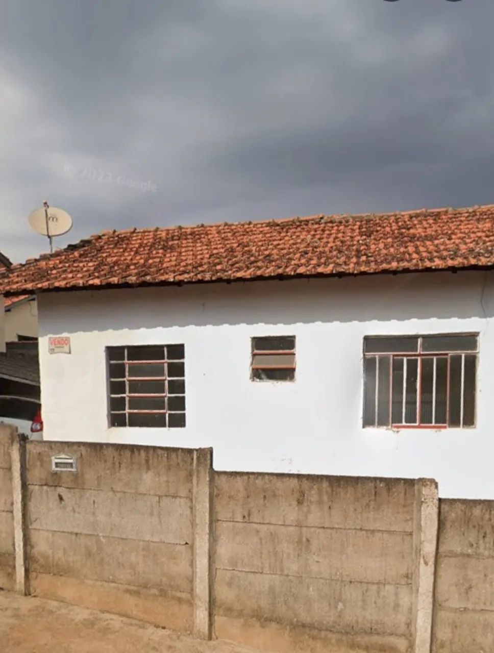Casa 4 comodos AREADO MG