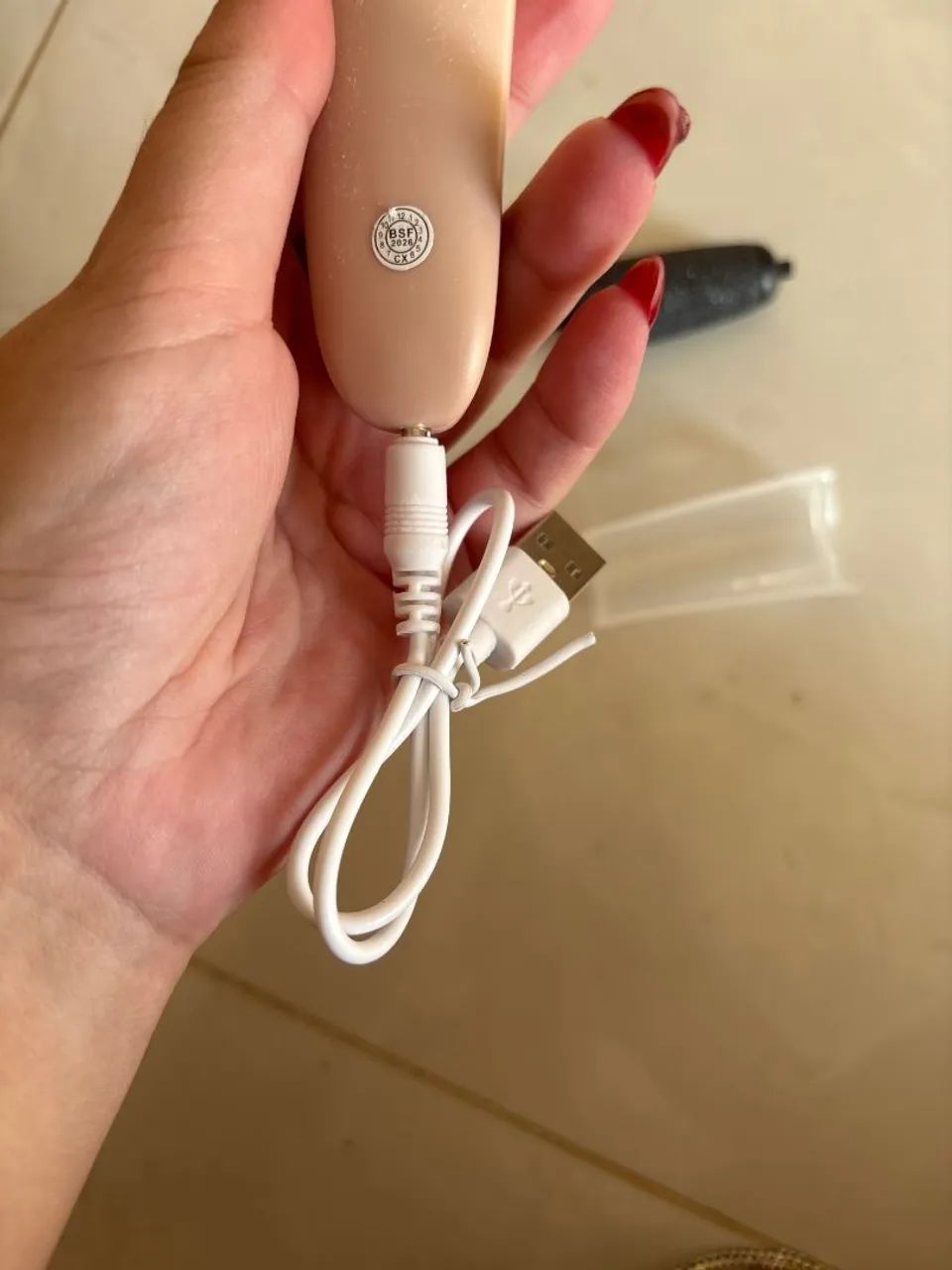 Lixa Elétrica e Removedor de Calos Para os Pés Portátil  - Foto 4