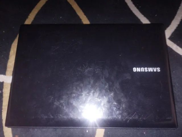 vendo um noteboock da sansung com carregado original - Foto 4