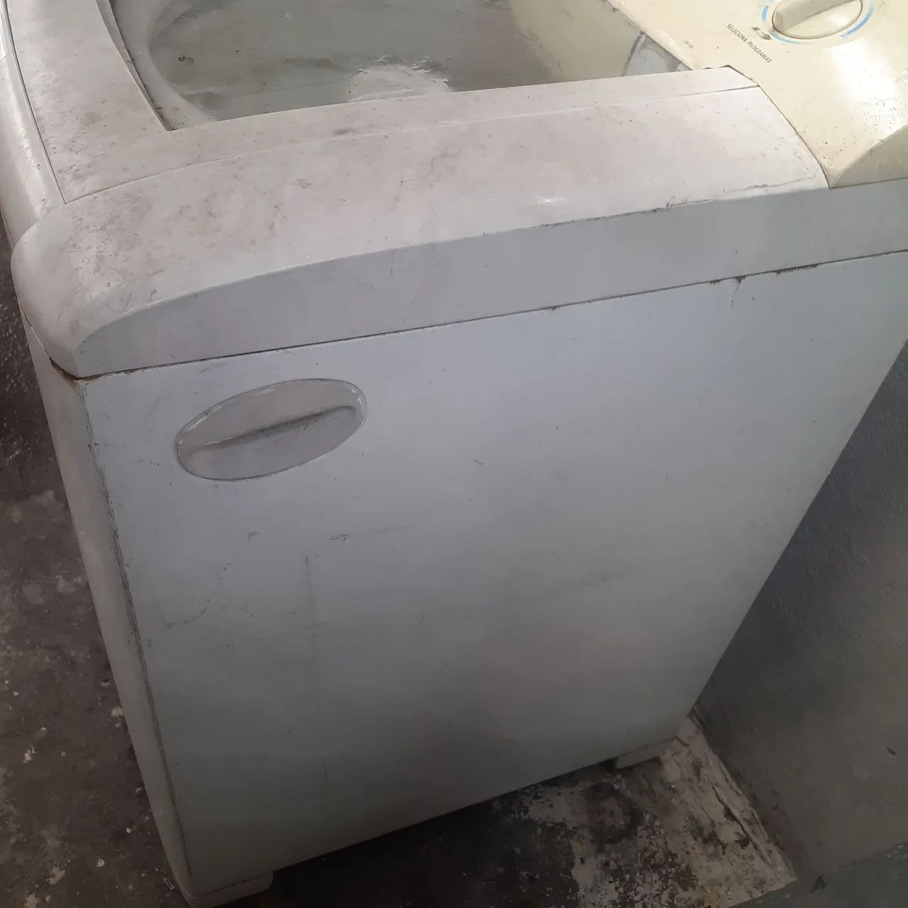 Maquina de lavar roupa 
