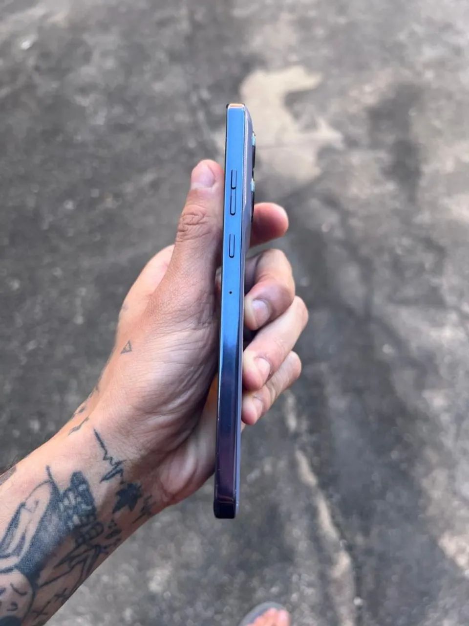 MOTOROLA EDGE 50 NEO 256GB - Foto 4