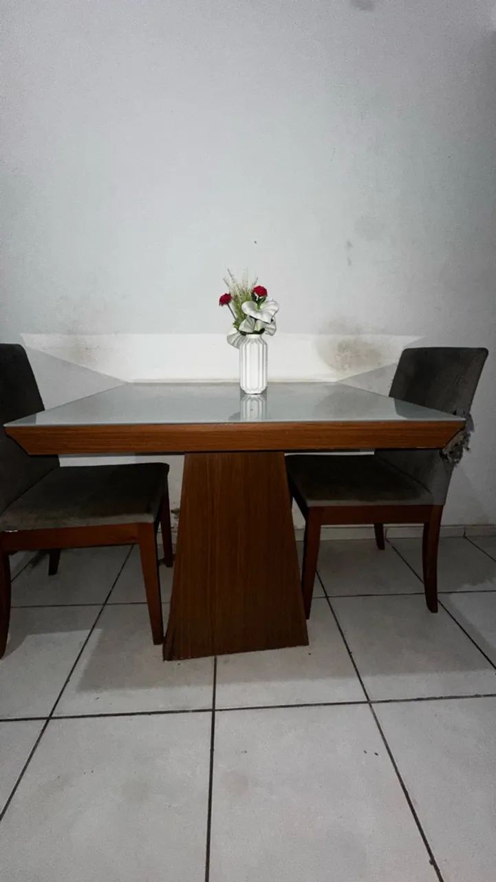 Mesa de Jantar - 2 cadeiras - Foto 5