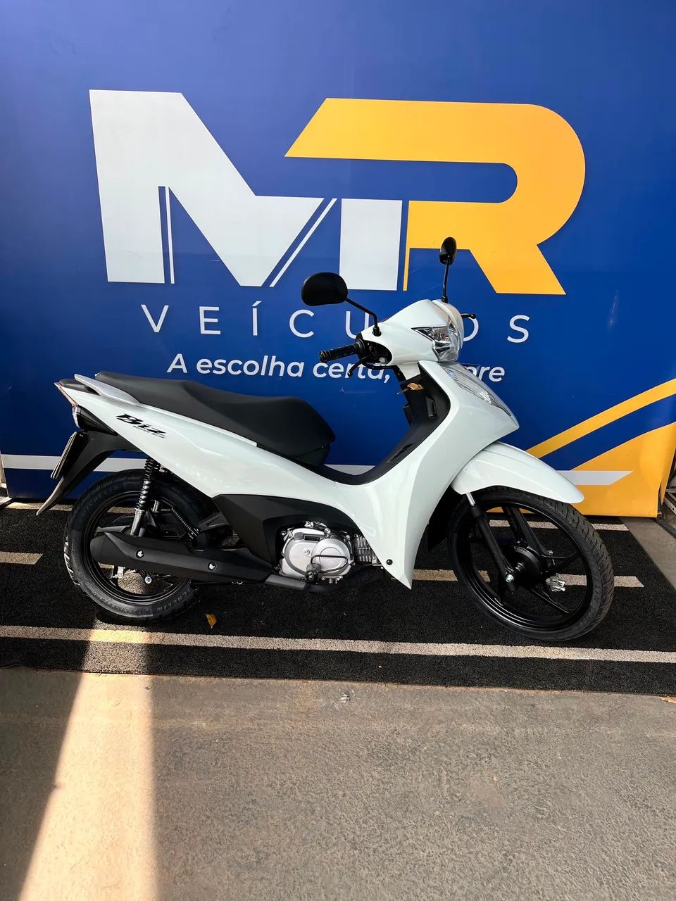 Honda 2027 125 (@mrveiculos)