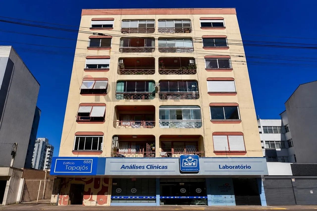 Apartamento 2 dormitórios no centro