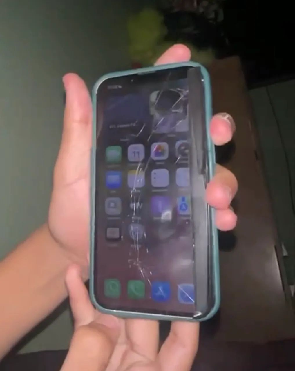 CELULAR PARA QUEM COMPRA COM DEFEITO PARA REVENDER - Foto 2