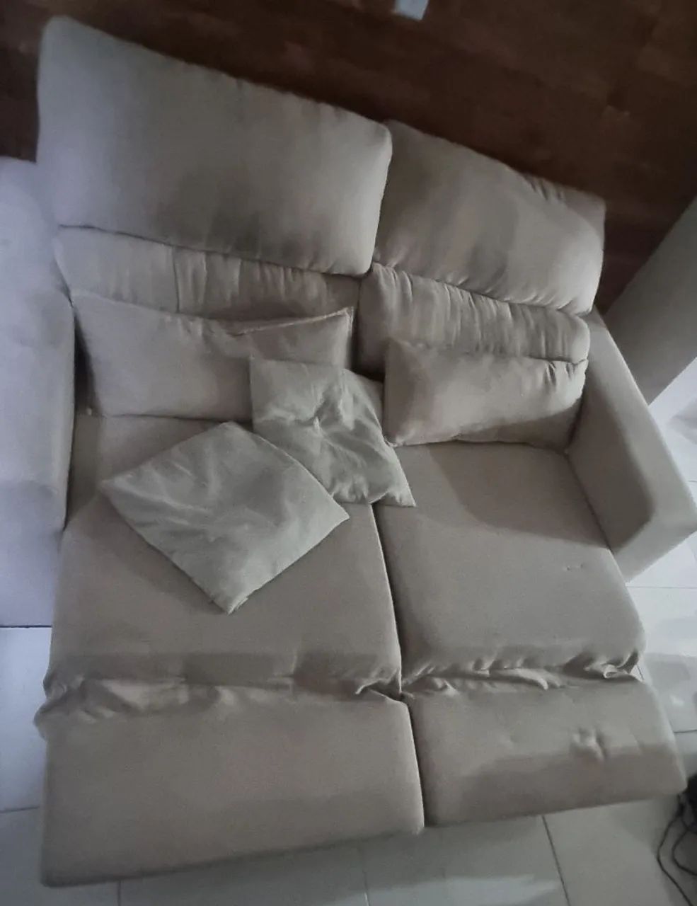 Vendo sofá retrátil e com chaise 