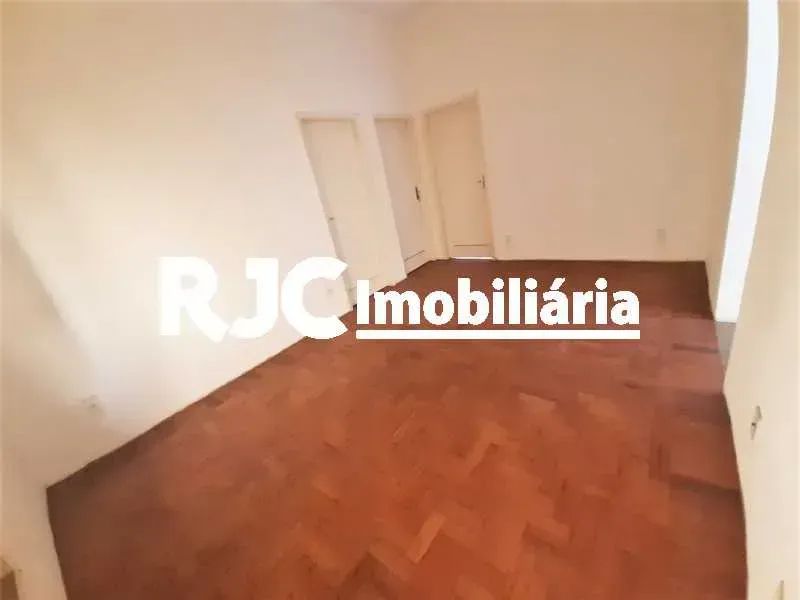 Apartamento para venda tem 71 metros quadrados com 3 quartos em Vila Isabel - Rio de Janei
