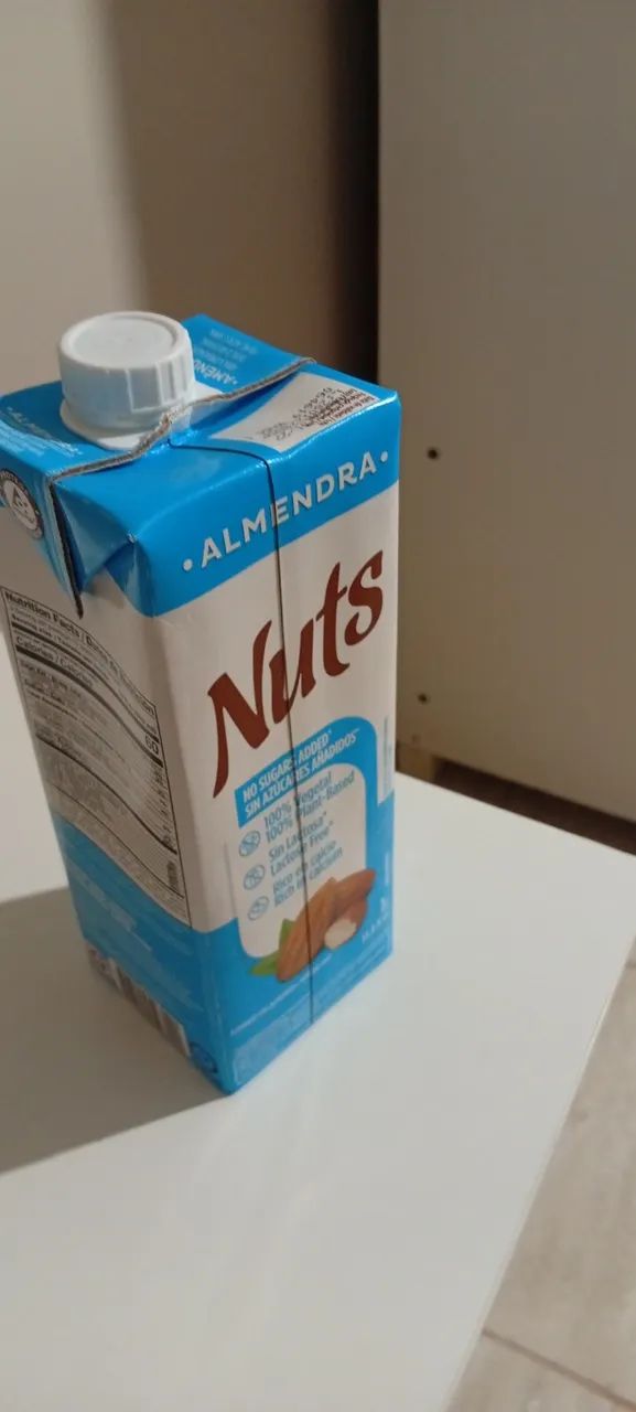 Leite de amêndoa...