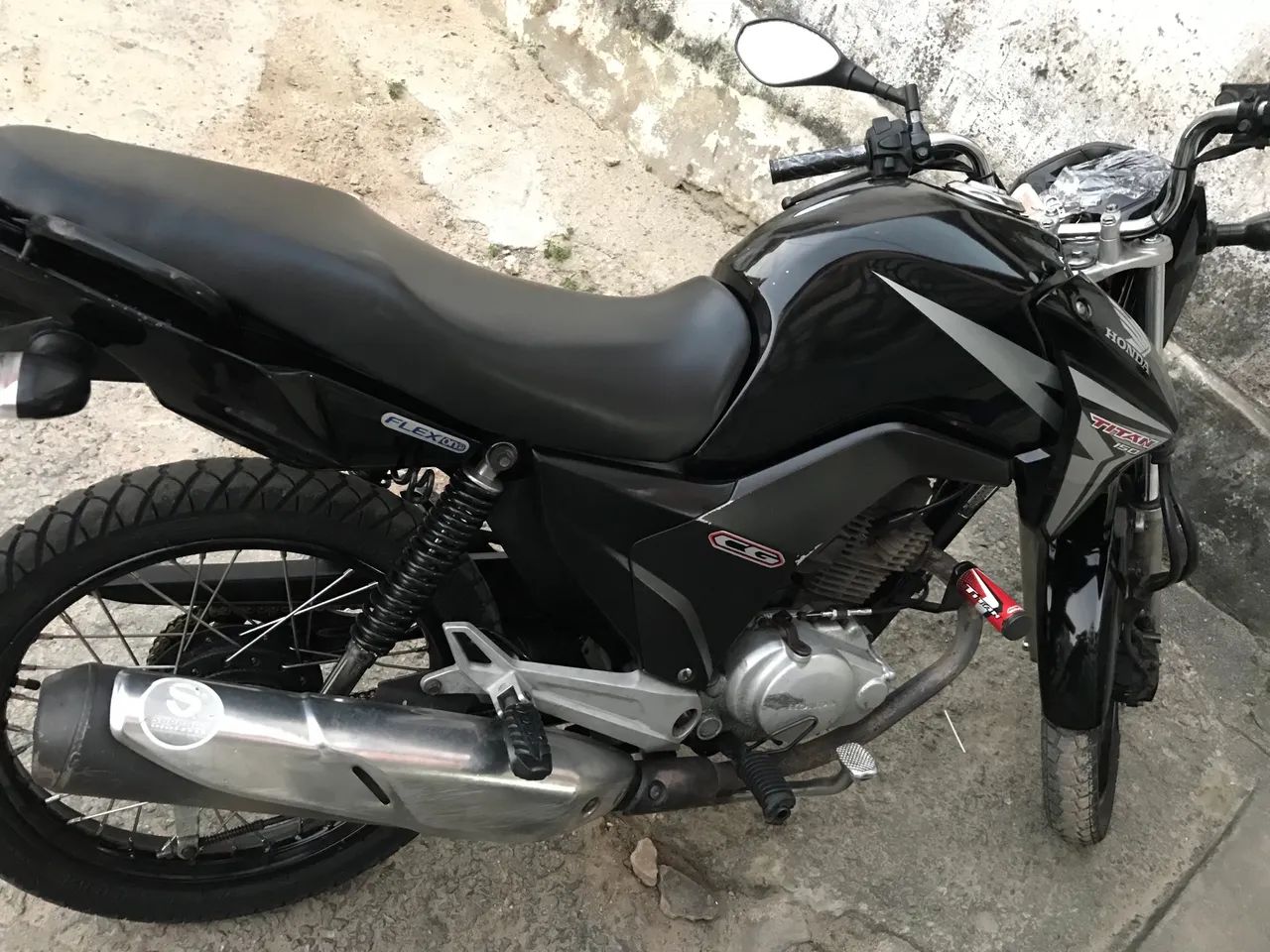 Titan 150  - Foto 2