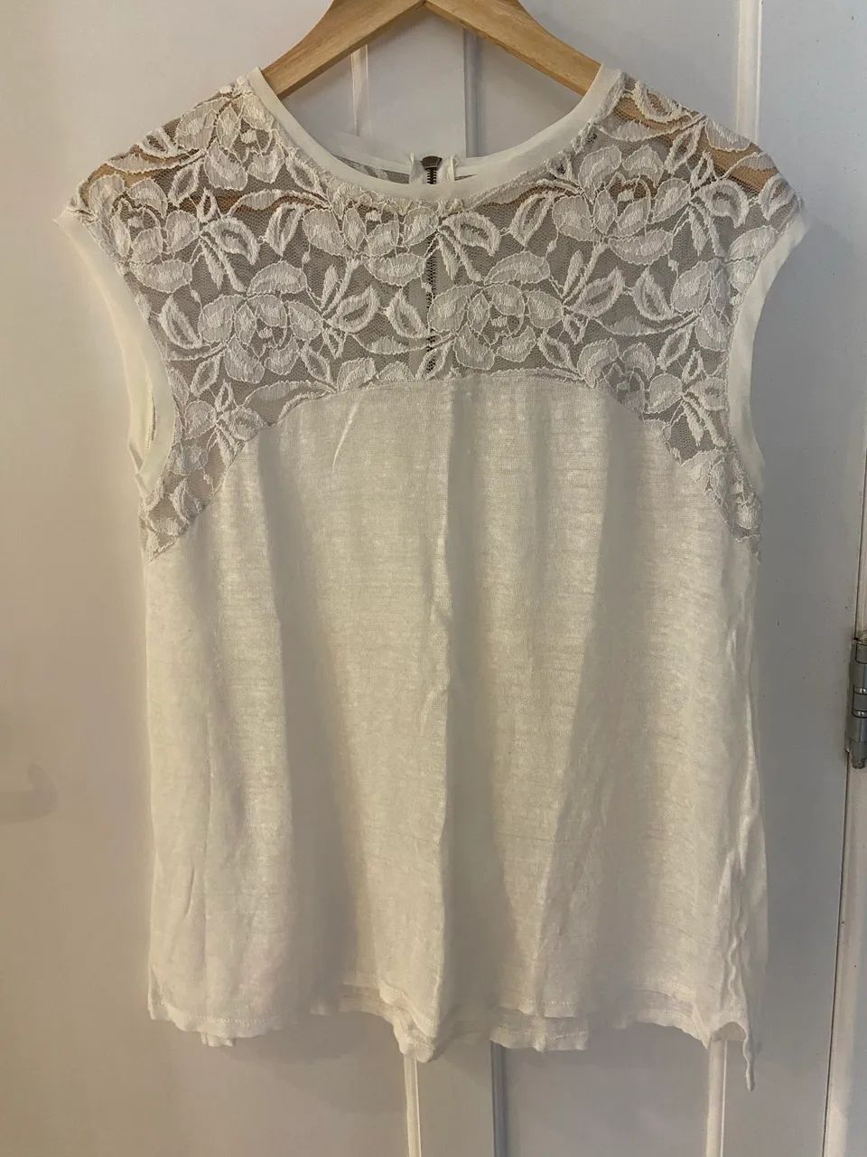 Blusa Mixed Branco Nova P mas serve M 