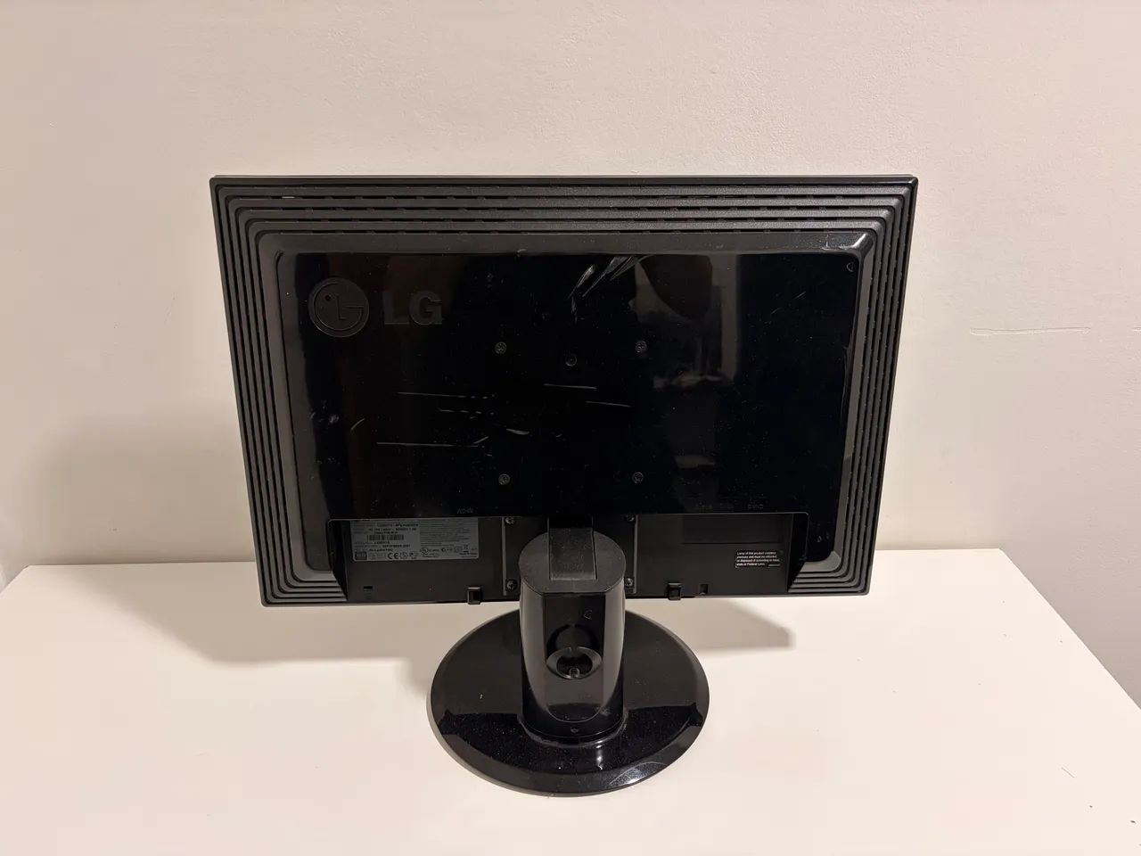 Kit 3 Monitores LG e Fox, todos funcionando, HDMI e VGA - Foto 5