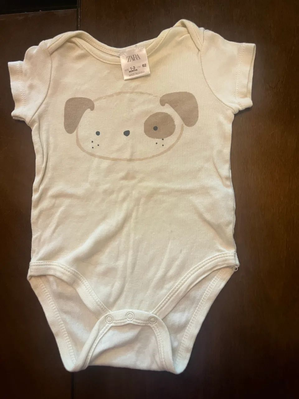 Bodies Zara kit com 4 un Unissex bebe 1-3 meses - Foto 5