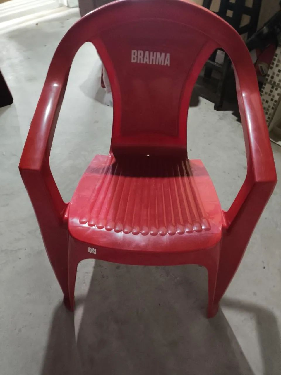 Mesas e cadeiras da Brahma 