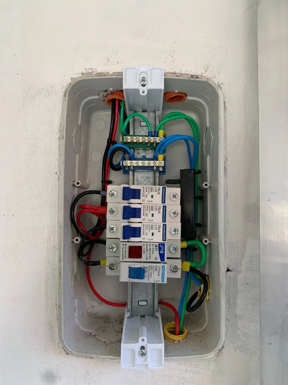 Eletricista residencial e Predial - Foto 4