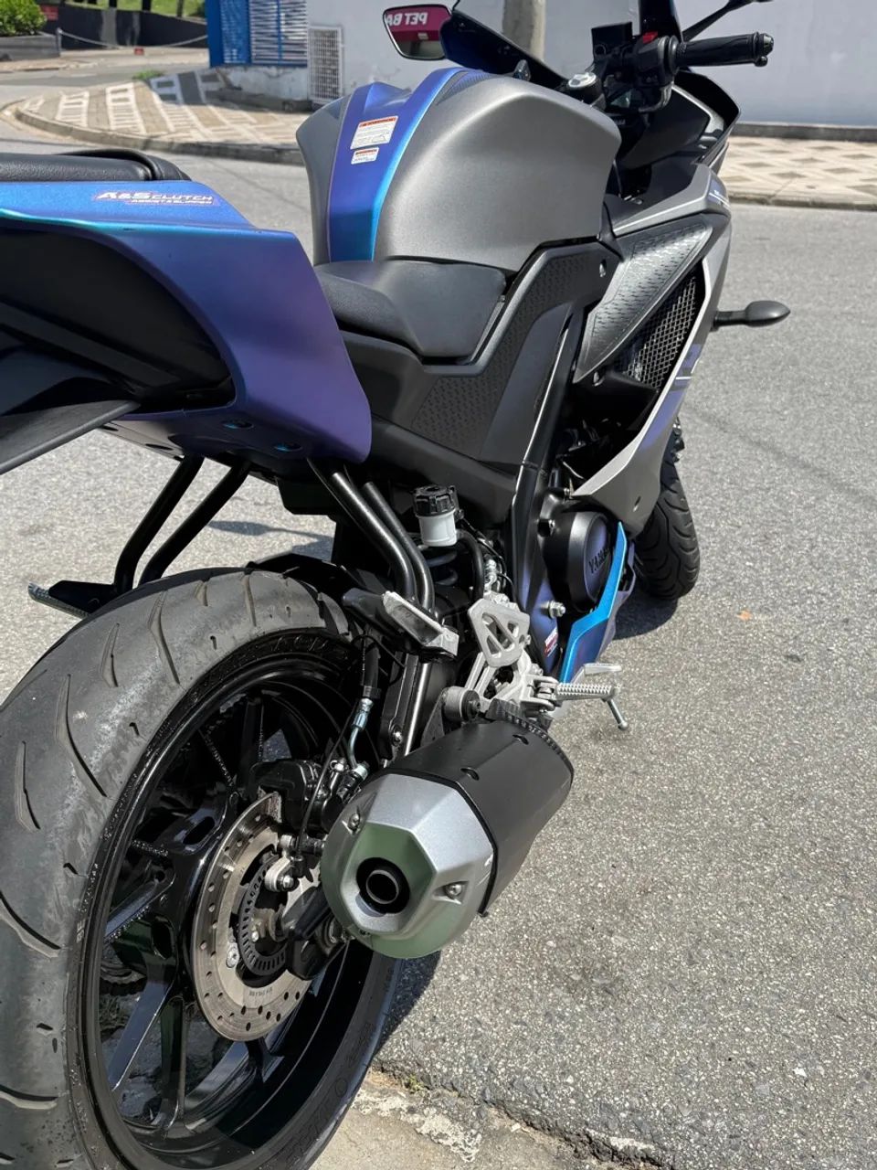 Yamaha R15 - Foto 3