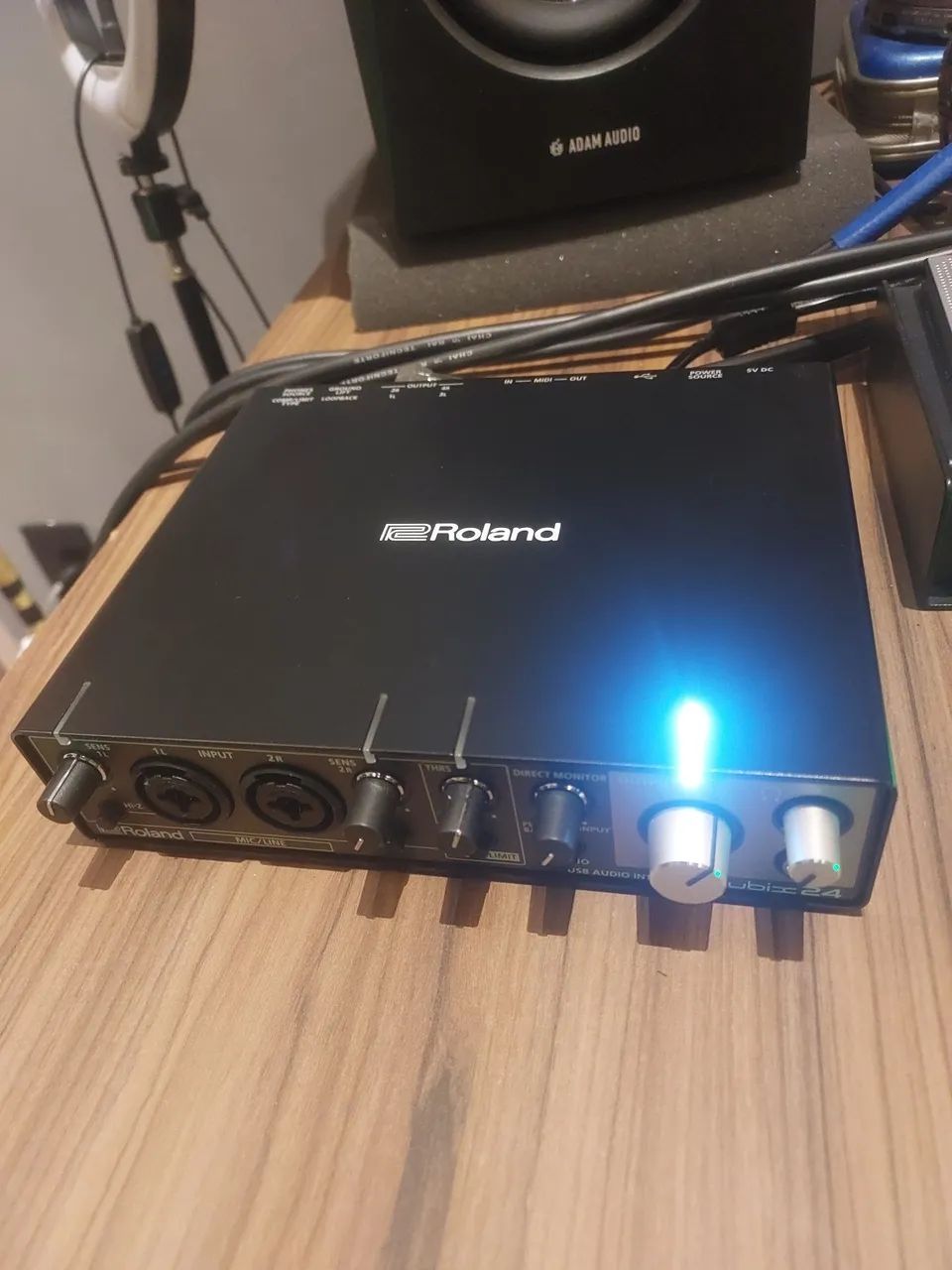 Interface de audio profissional Roland  - Foto 3