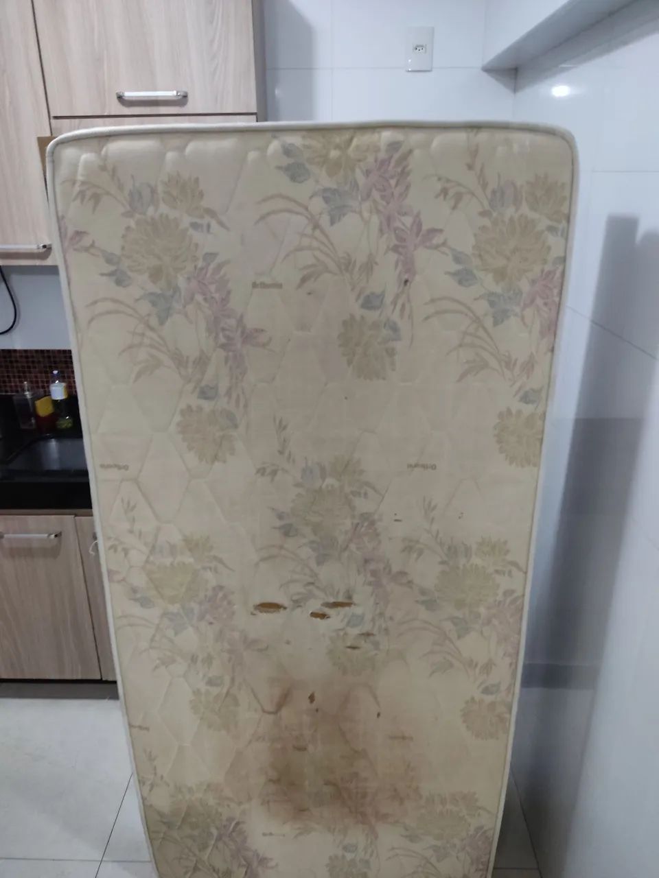 Cama de solteiro + colchão - Foto 3