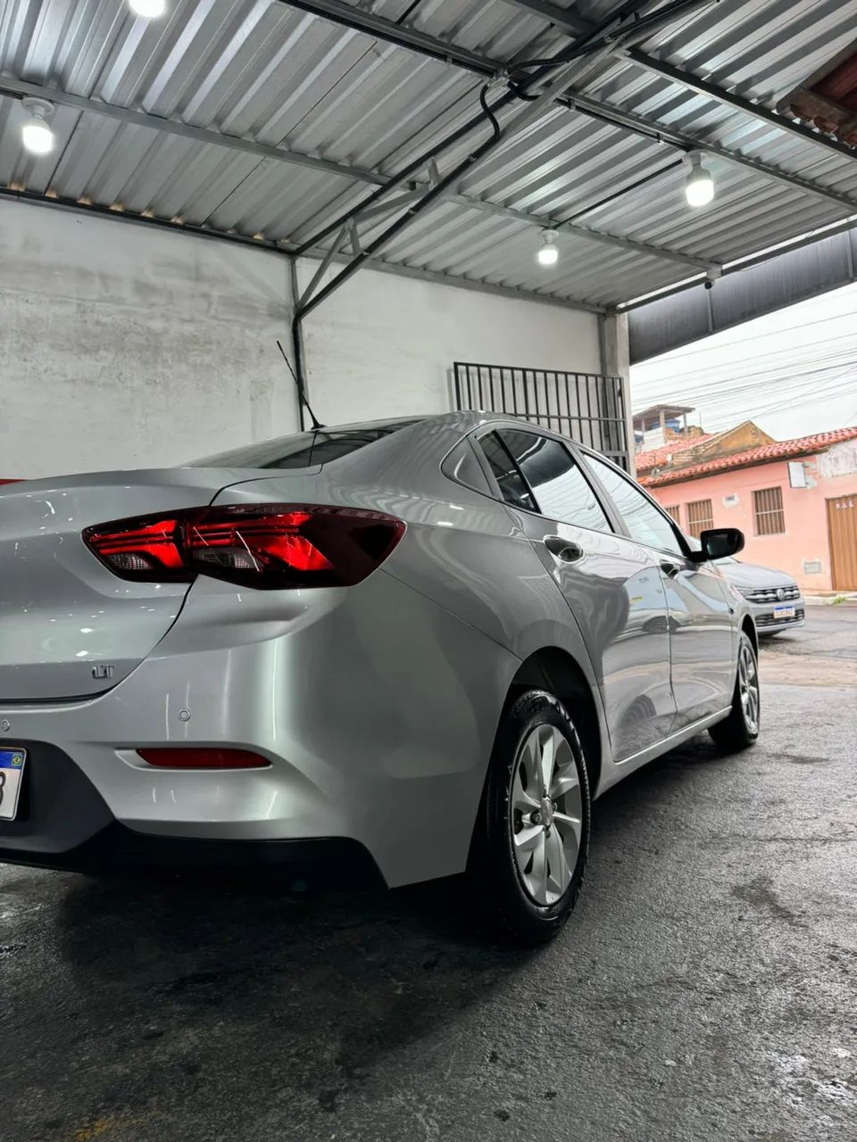 Chevrolet Onix ONIX SEDAN PLUS LT 1.0 12V FLEX 4P MEC. 2022