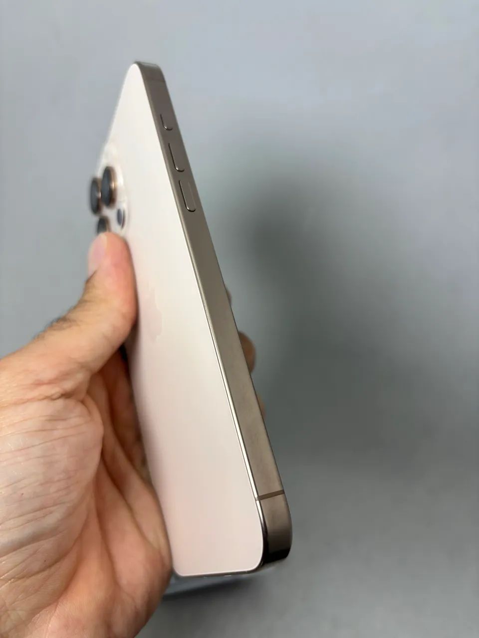 Loja física. Aceitamos trocas em iPhone's ou Android. iPhone 16 Pro Max 1TB 100% - Foto 5